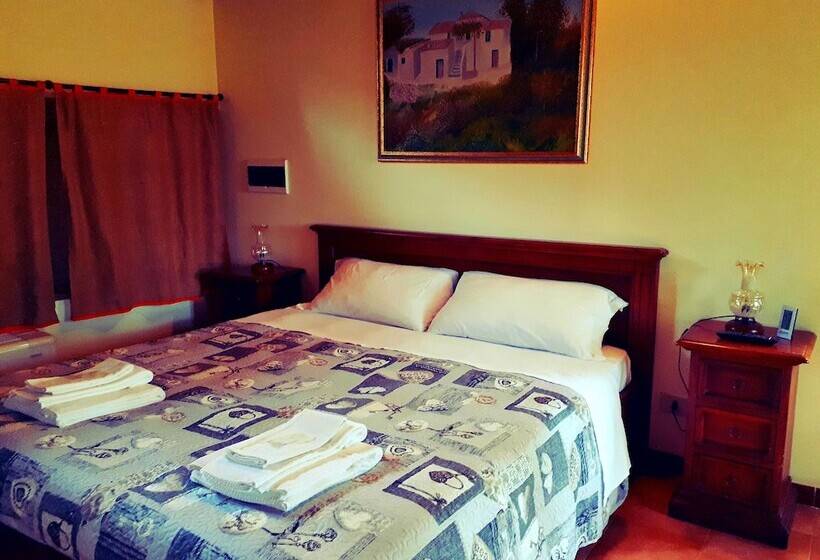 Отель B&b Monticelli