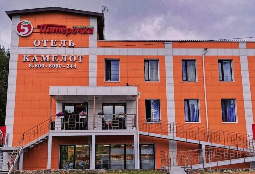 בית מלון כפרי Complex Camelot