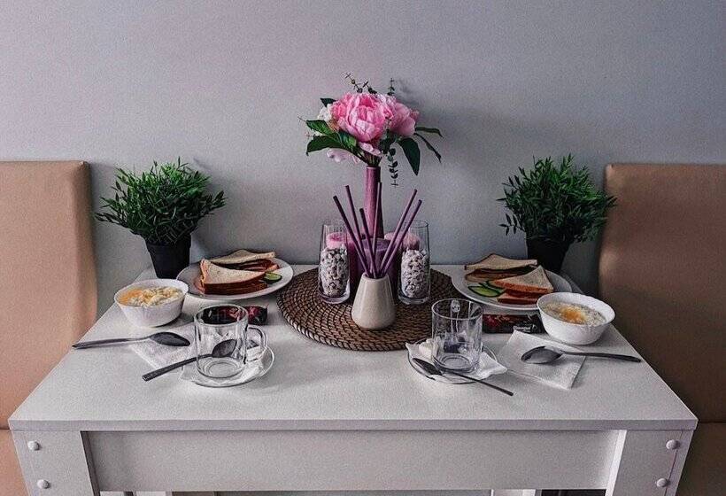 בית מלון כפרי Complex Camelot