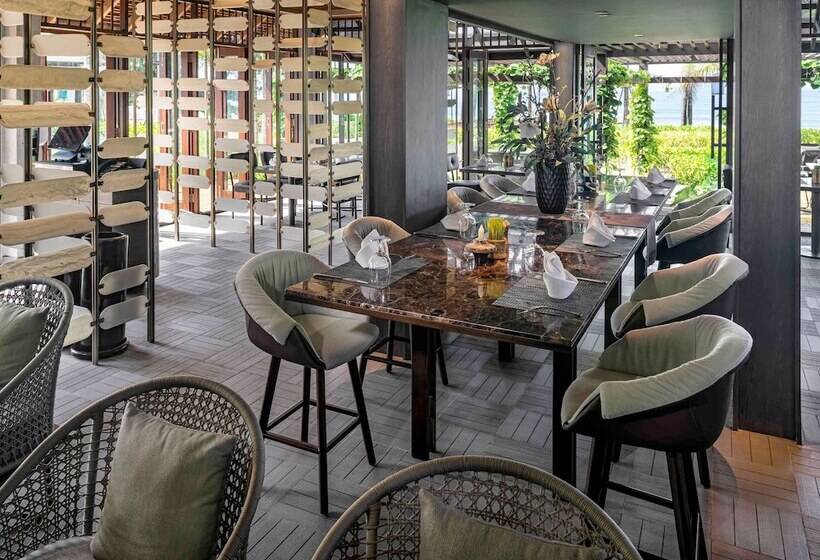 Hotel Grand Mercure Khao Lak Bangsak