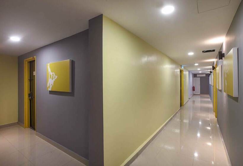 호텔 Grand Village