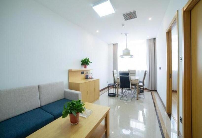 Отель Greentree Inn Zhenjiang Jurong City Tianwang Town Tianzheng Square