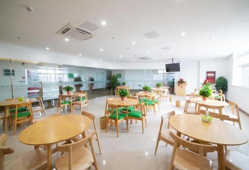 Отель Greentree Inn Zhenjiang Jurong City Tianwang Town Tianzheng Square