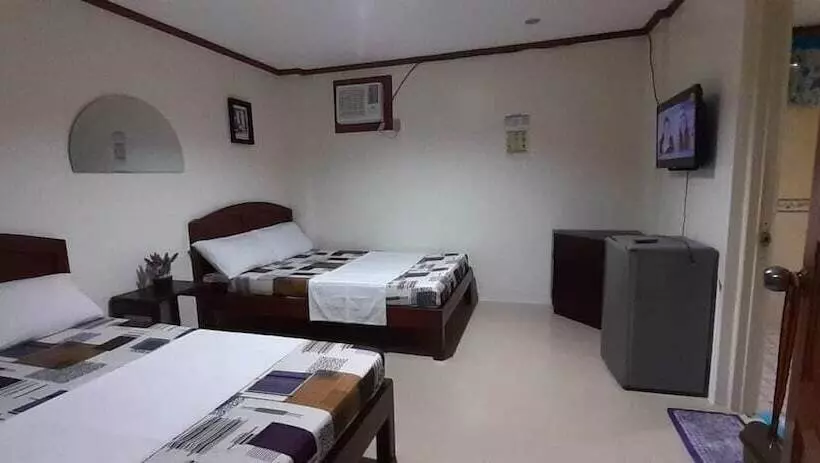 Hotelli Jejsellends Garden Cottages