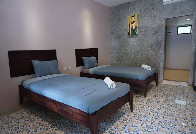 هتل Lampang Resort