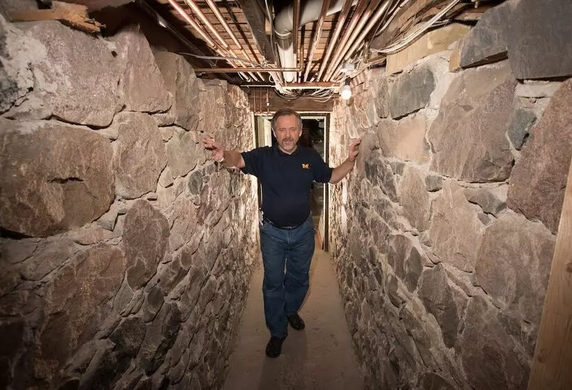 Hotelli Munro House B And B