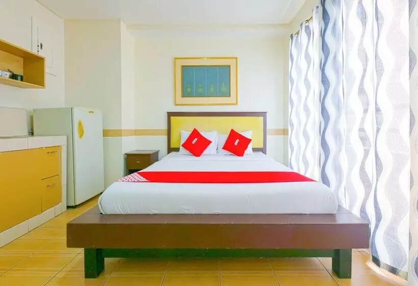 Hotelli Oyo 769 Poblacion Suites Polaris