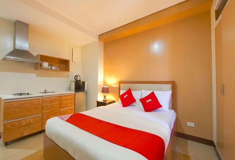 Hotelli Oyo 769 Poblacion Suites Polaris