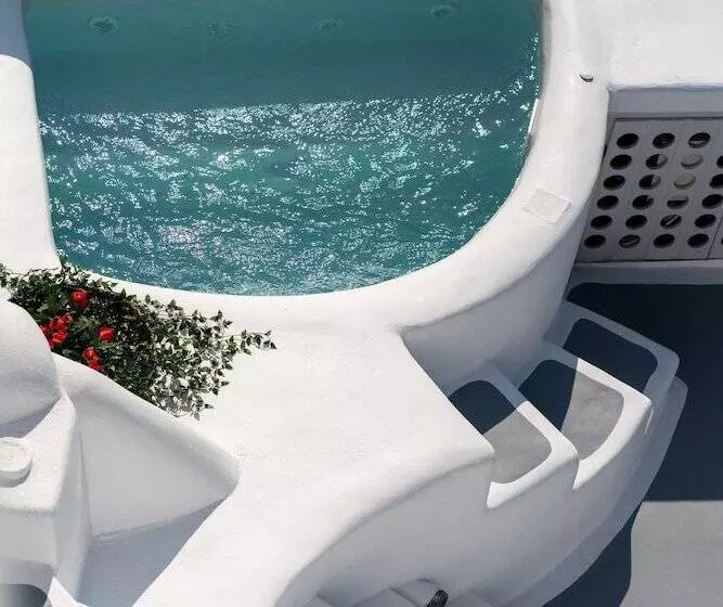 Hotelli Radiant Santorini