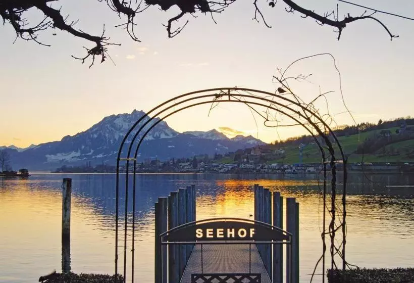 Hotelli Restaurant Seehof