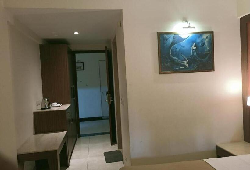 בית מלון כפרי Sukkur Bhavan S Sb Resorts & Lawns