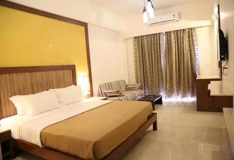 ホテル Sukkur Bhavan S Sb Resorts & Lawns