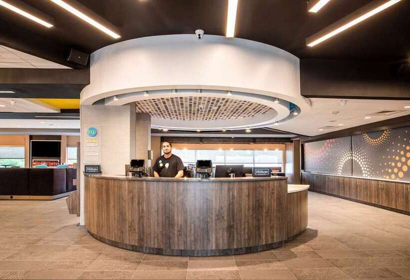 Hotel Tru By Hilton Bradenton I 75, Fl