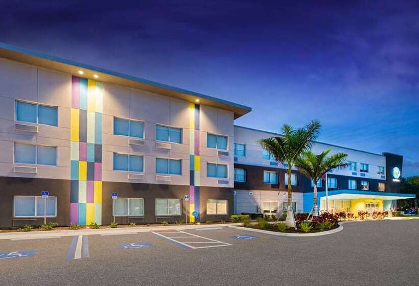 Hotel Tru By Hilton Bradenton I 75, Fl