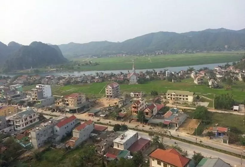 هتل Van Anh Hostel