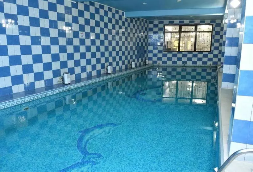 Retkeilymaja Casa Simescu Ii