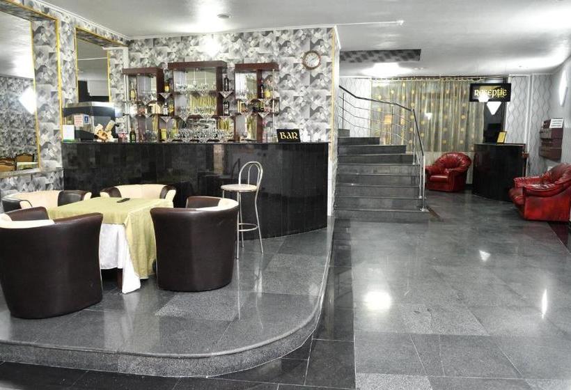 هاستل Casa Simescu Ii