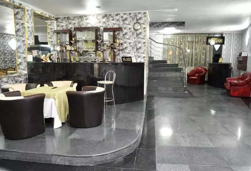 Retkeilymaja Casa Simescu Ii