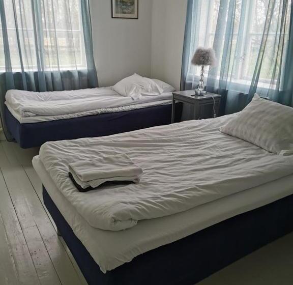 تختخواب و صبحانه Västervik Rum Och Stugor