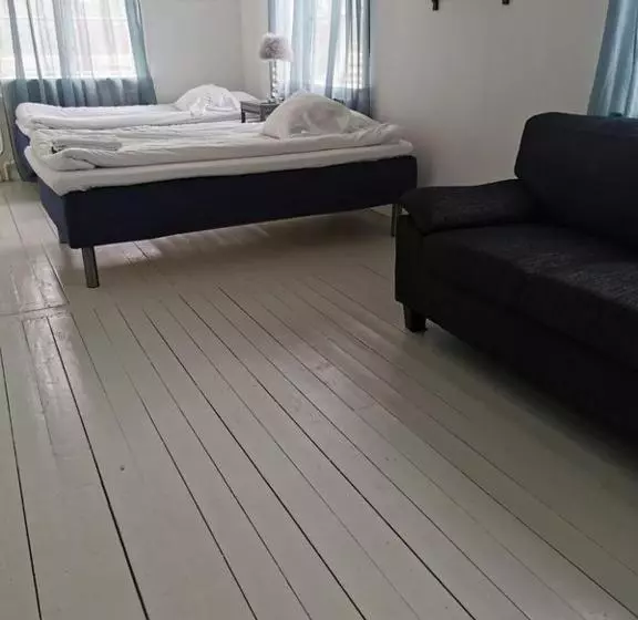 ベッドアンドブレックファースト Västervik Rum Och Stugor