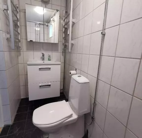 ベッドアンドブレックファースト Västervik Rum Och Stugor