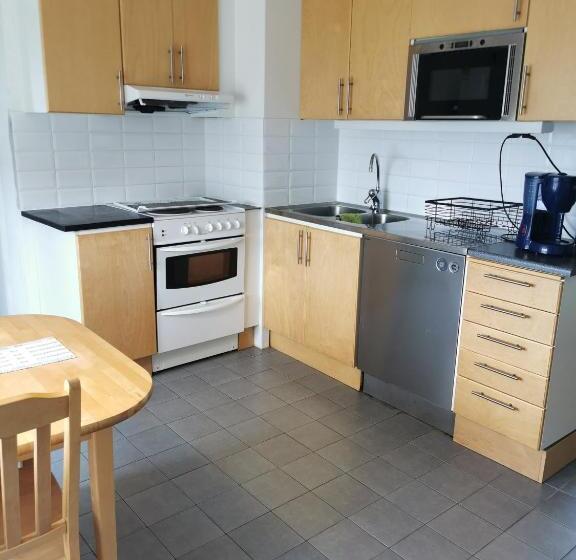 تختخواب و صبحانه Västervik Rum Och Stugor