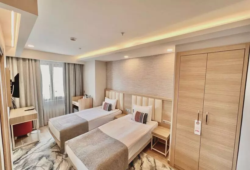 Old Town Point Hotel & Spa Antalya