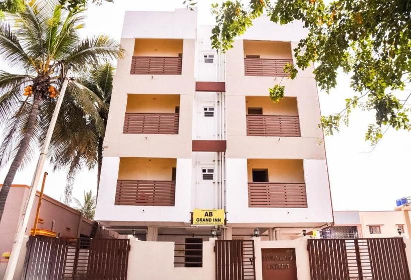 ホテル Spot On 78959 Ab Grand Inn