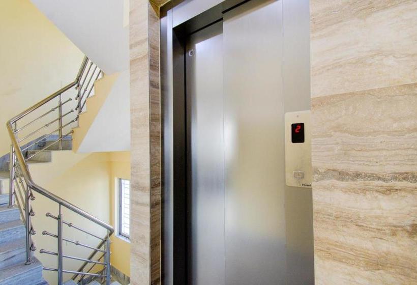 בית מלון כפרי Capital O 78595 Sanjeevaa