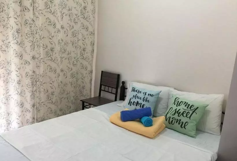 Hotelli Cityland Tagaytay Taal Lake View City View Free Pool Parking