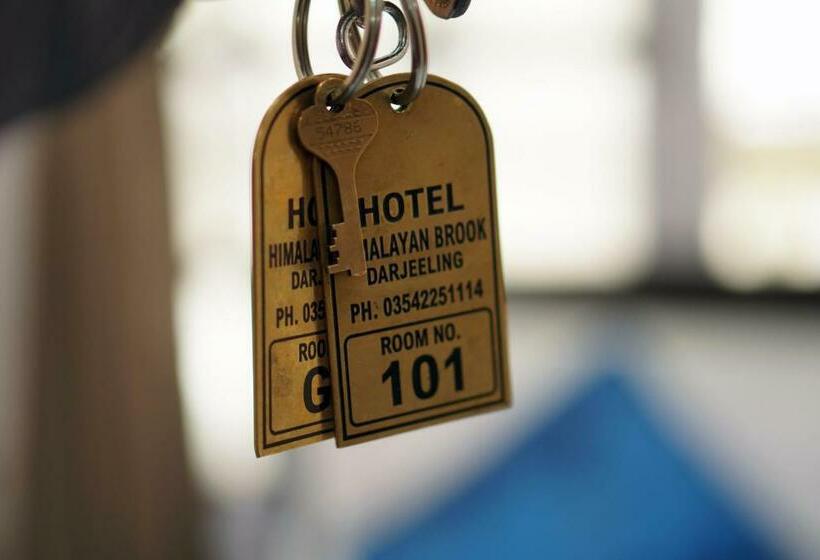 Hotel Himalayan Brook