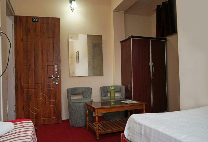 Hotel Himalayan Brook