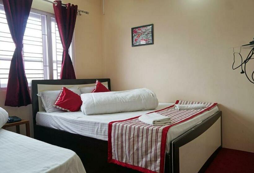 Hotel Himalayan Brook