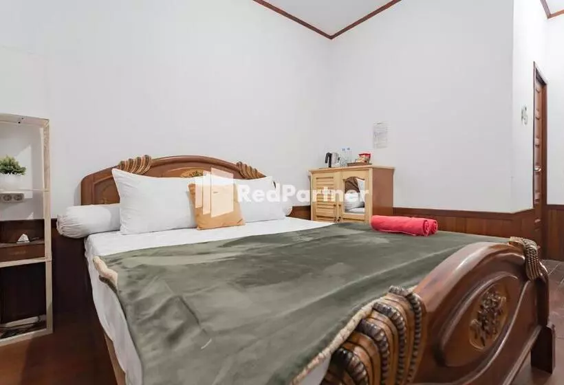 ホテル Langkar Guest House Syariah Mitra Reddoorz