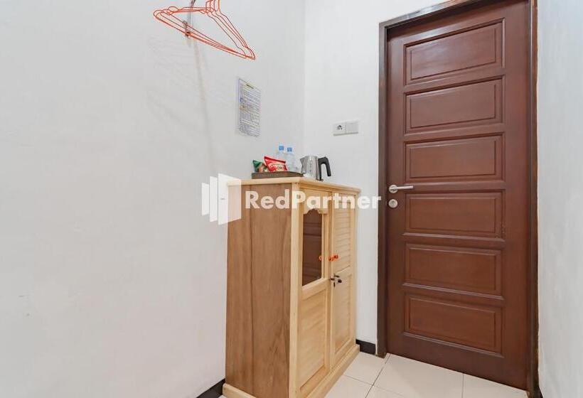 Hotel Langkar Guest House Syariah Mitra Reddoorz