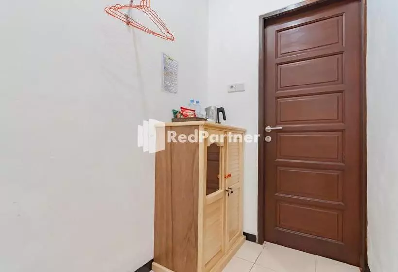 ホテル Langkar Guest House Syariah Mitra Reddoorz