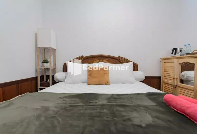 ホテル Langkar Guest House Syariah Mitra Reddoorz