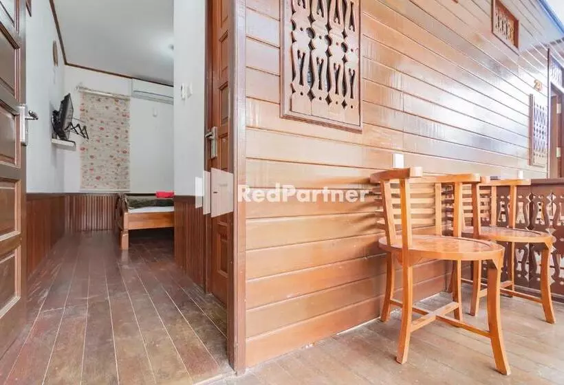 ホテル Langkar Guest House Syariah Mitra Reddoorz