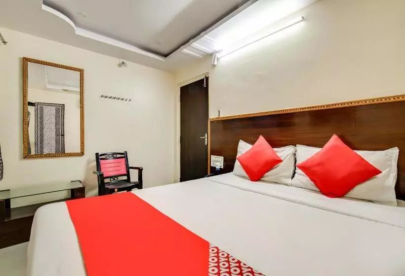 ホテル Oyo 78389  Maruthi Residency