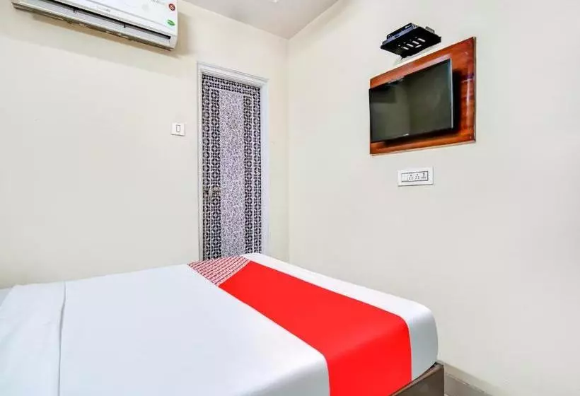 ホテル Oyo 78389  Maruthi Residency