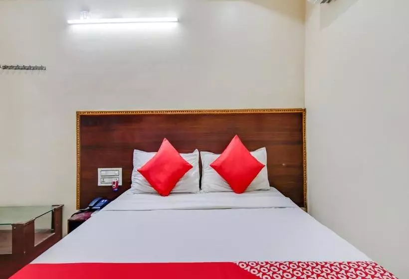 ホテル Oyo 78389  Maruthi Residency