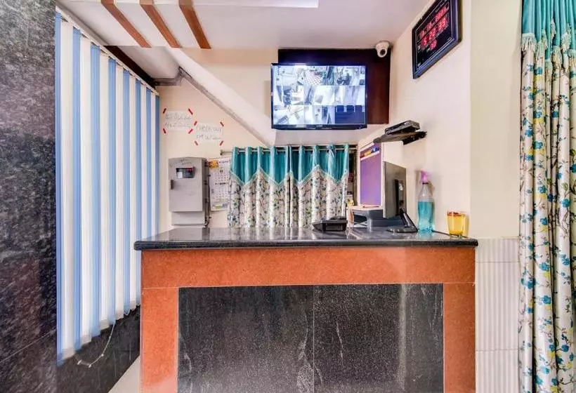 ホテル Oyo 78389  Maruthi Residency