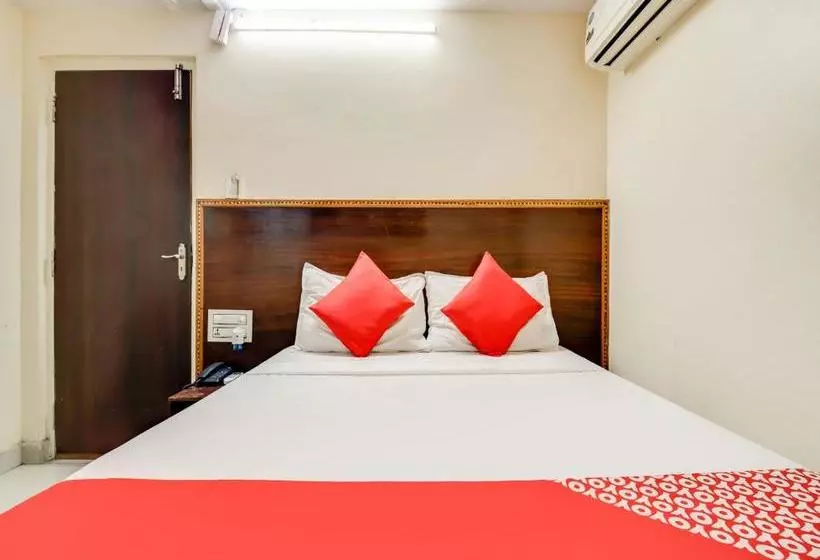 ホテル Oyo 78389  Maruthi Residency