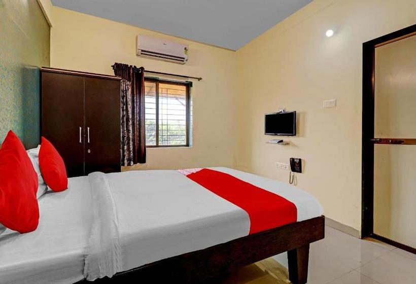 Hotel Oyo 78572 Seven Hills Inn