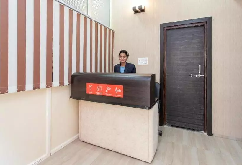 Hotelli Oyo 78889 Flagship Samar Regency