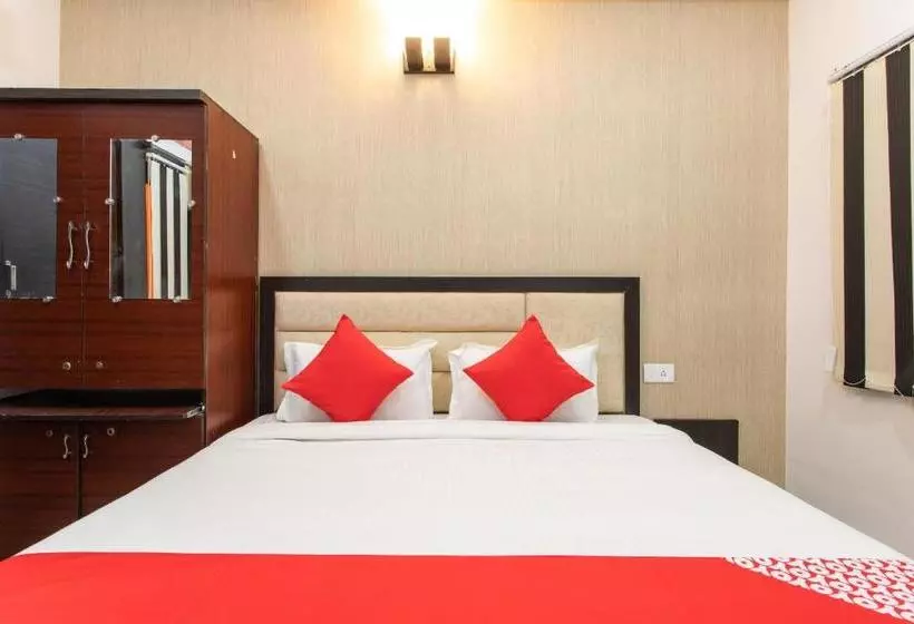 Hotelli Oyo 78889 Flagship Samar Regency