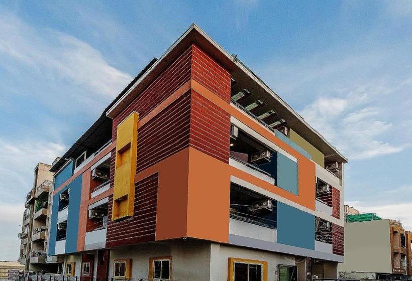 Hotel Oyo 78889 Flagship Samar Regency