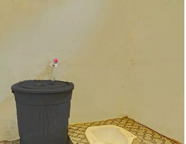 ホテル Oyo 90279 Wartawan De Mansion