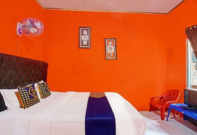 ホテル Oyo 90279 Wartawan De Mansion