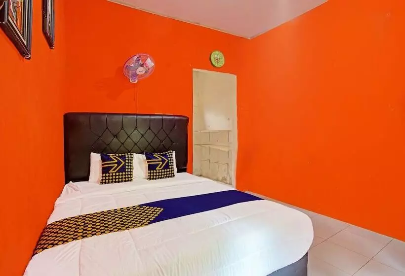 ホテル Oyo 90279 Wartawan De Mansion